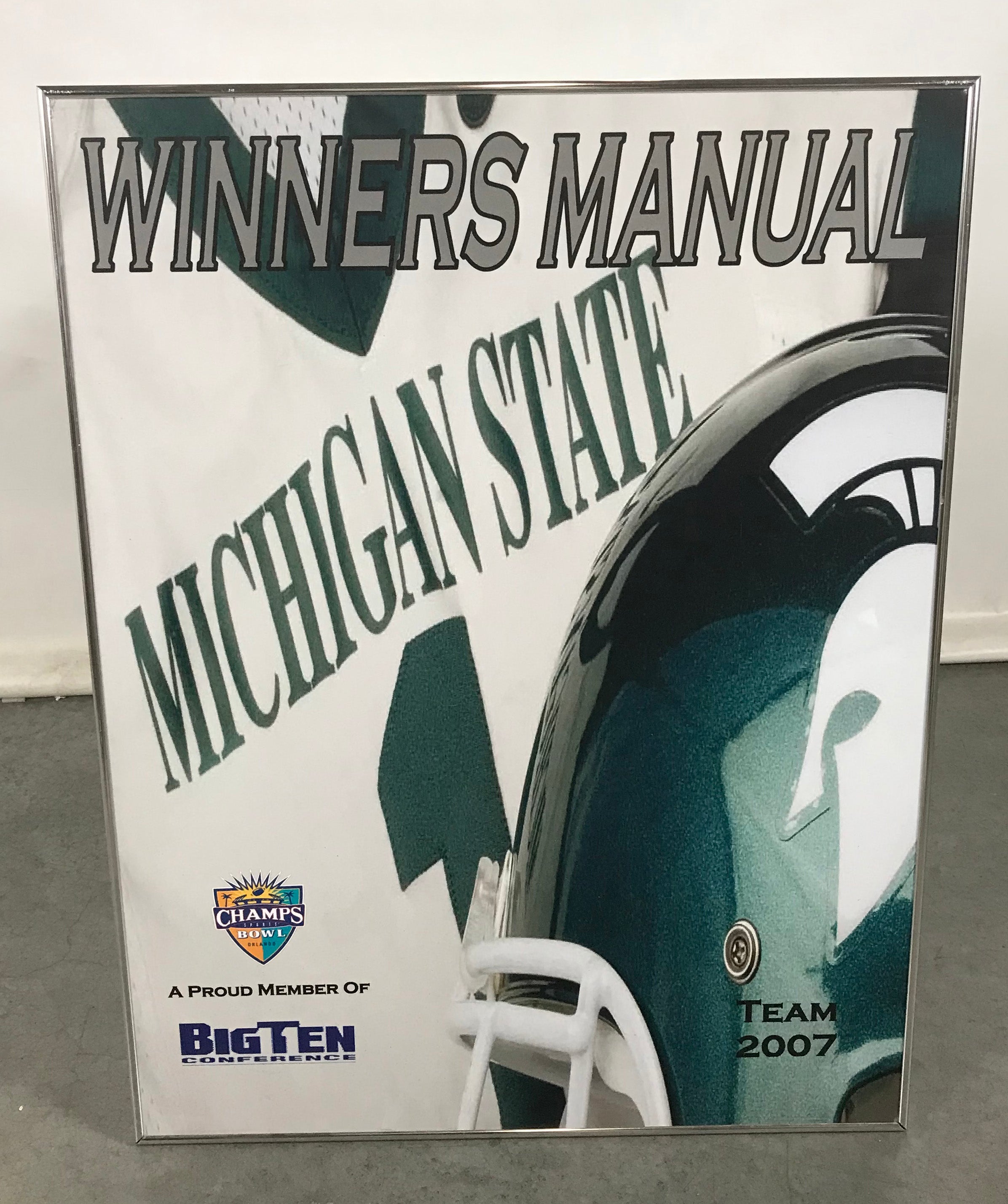 MSU Football Team 2007 Winners Manual Champs Sports Bowl Picture