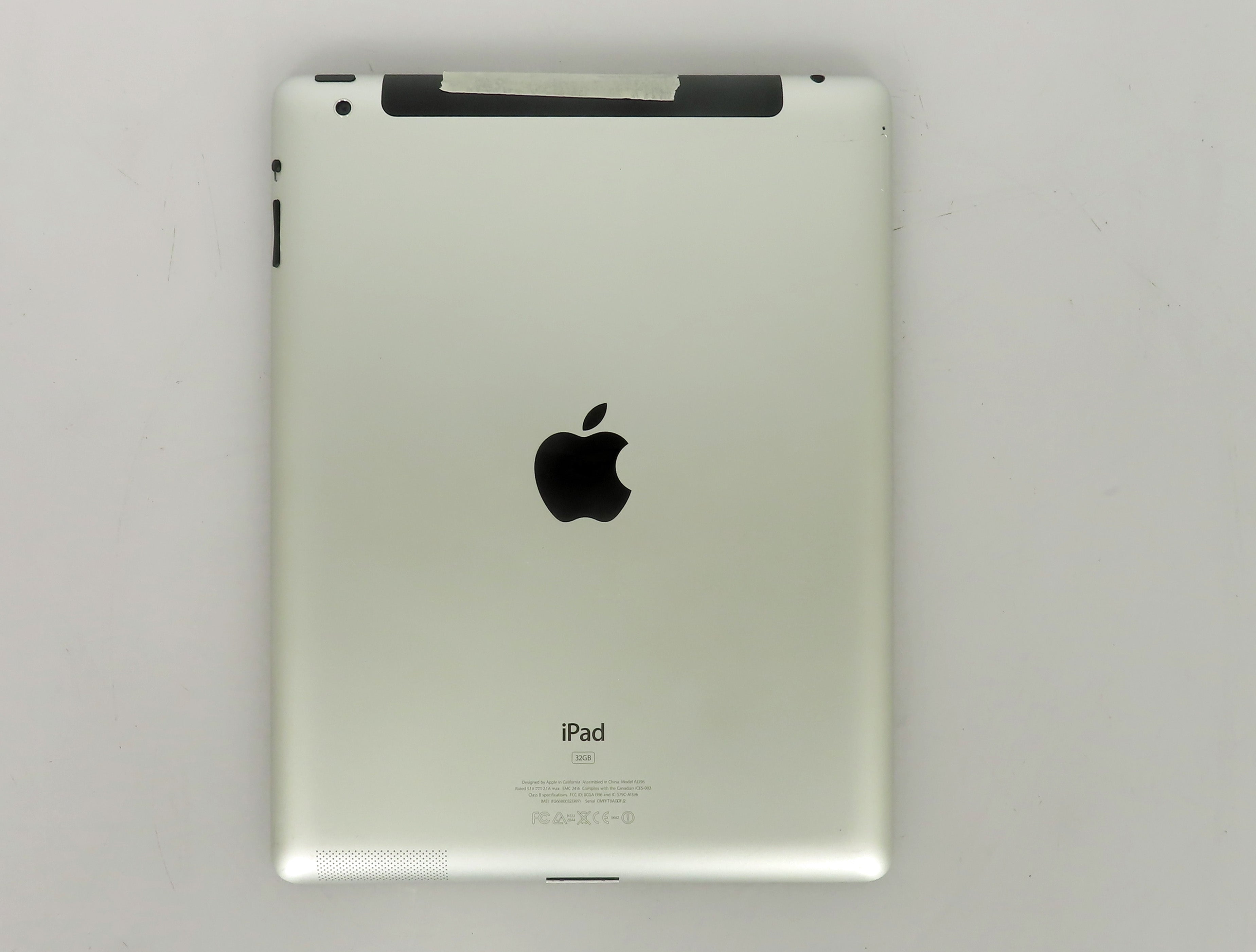 Apple iPad 2 32GB 9.7" AT&T Black/Silver A1396