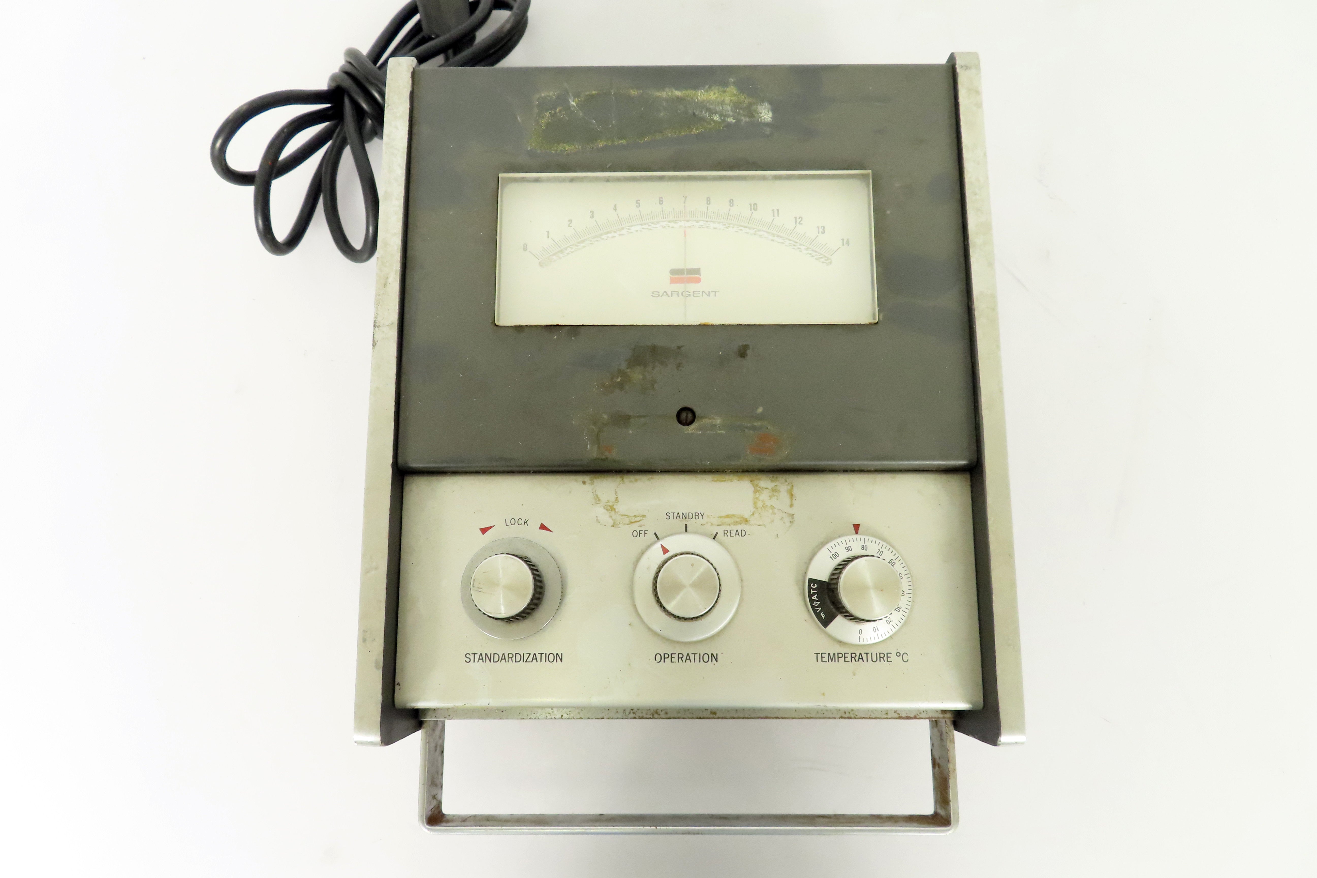 Sargent-Welch Scientific Company S-30007-10 Portable pH Meter