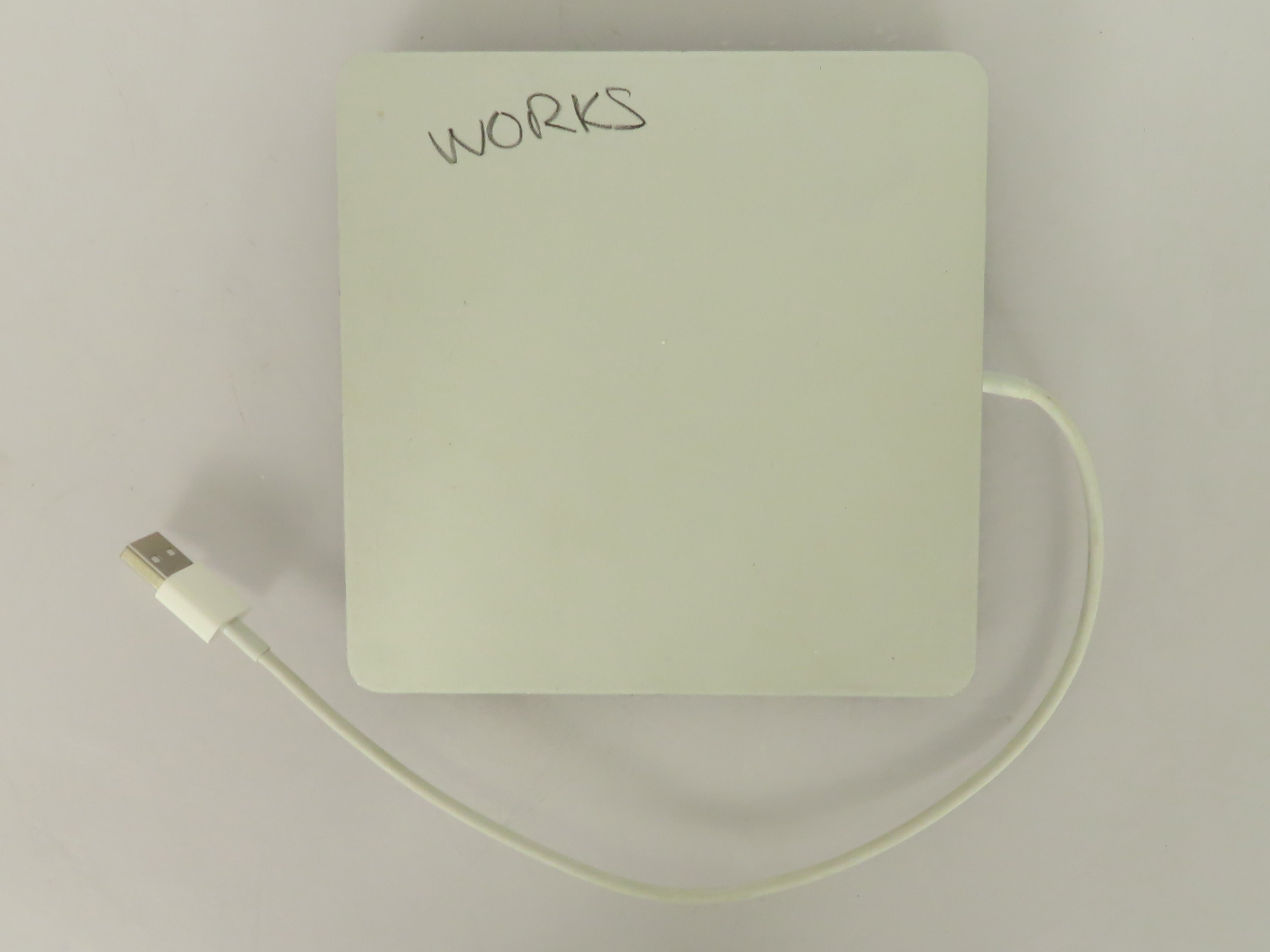 Apple USB Superdrive Silver External USB CD/DVD Drive A1379
