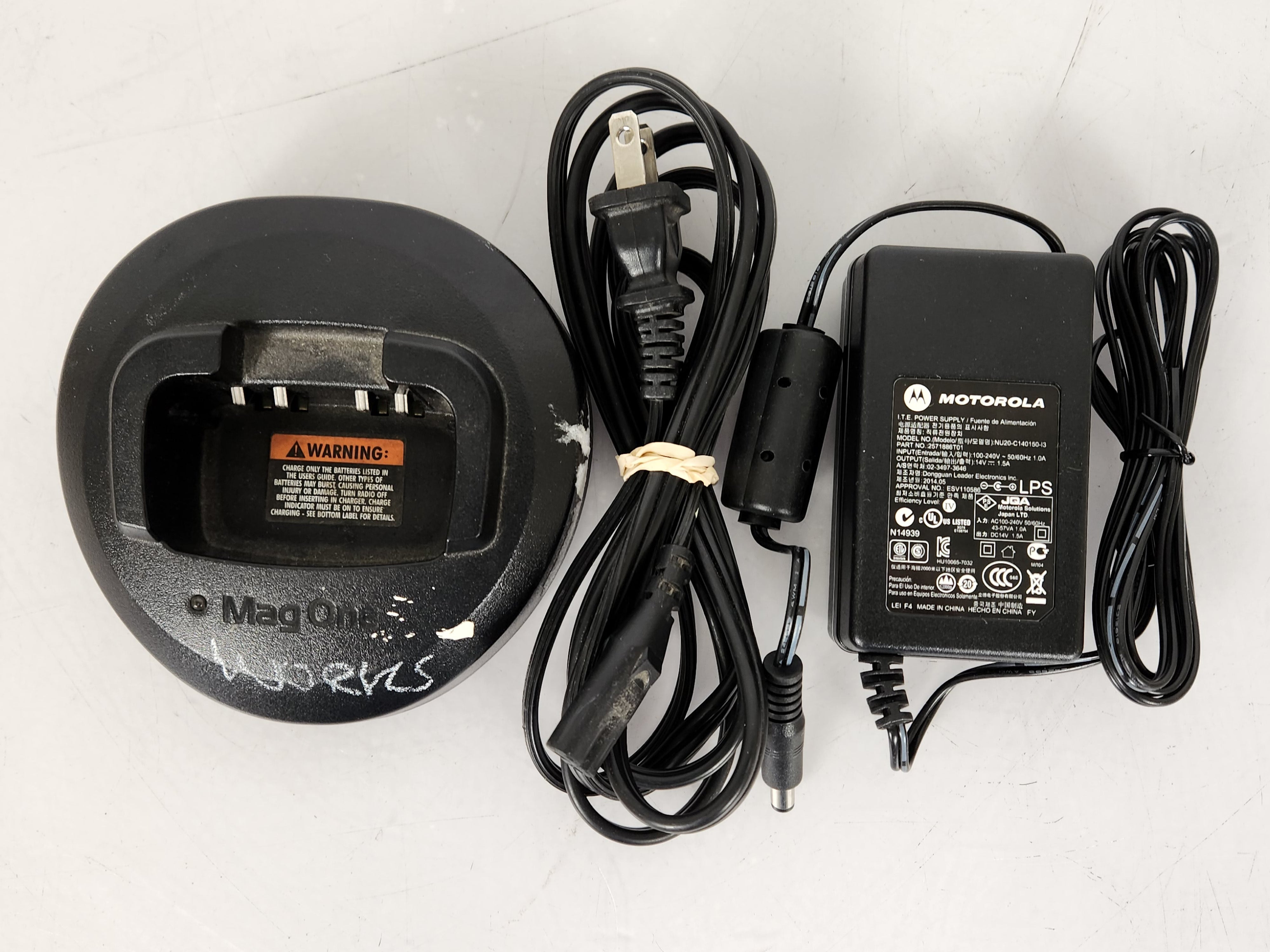 Motorola Charger PMLN5041A With Power Supply
