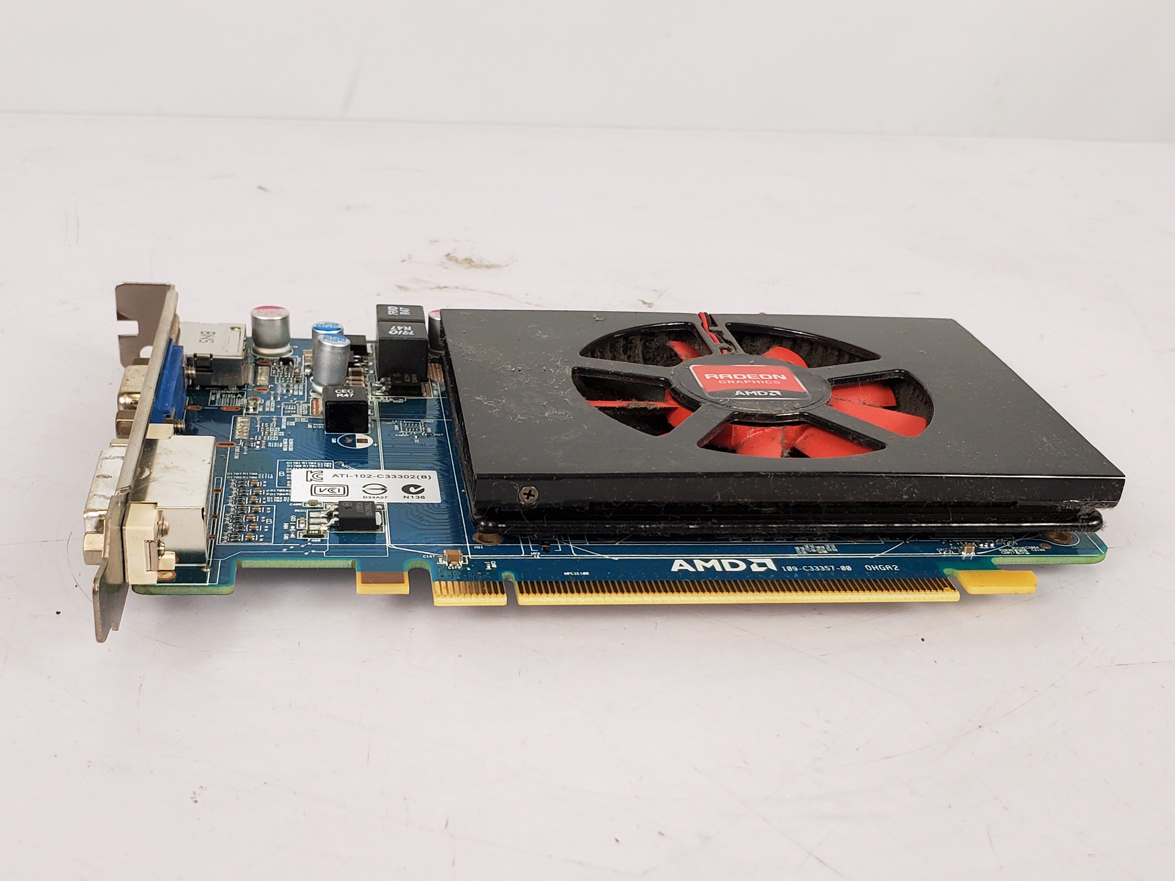 AMD Radeon HD6670 109-C33357-00 1GB PCI-E Video Graphics Card