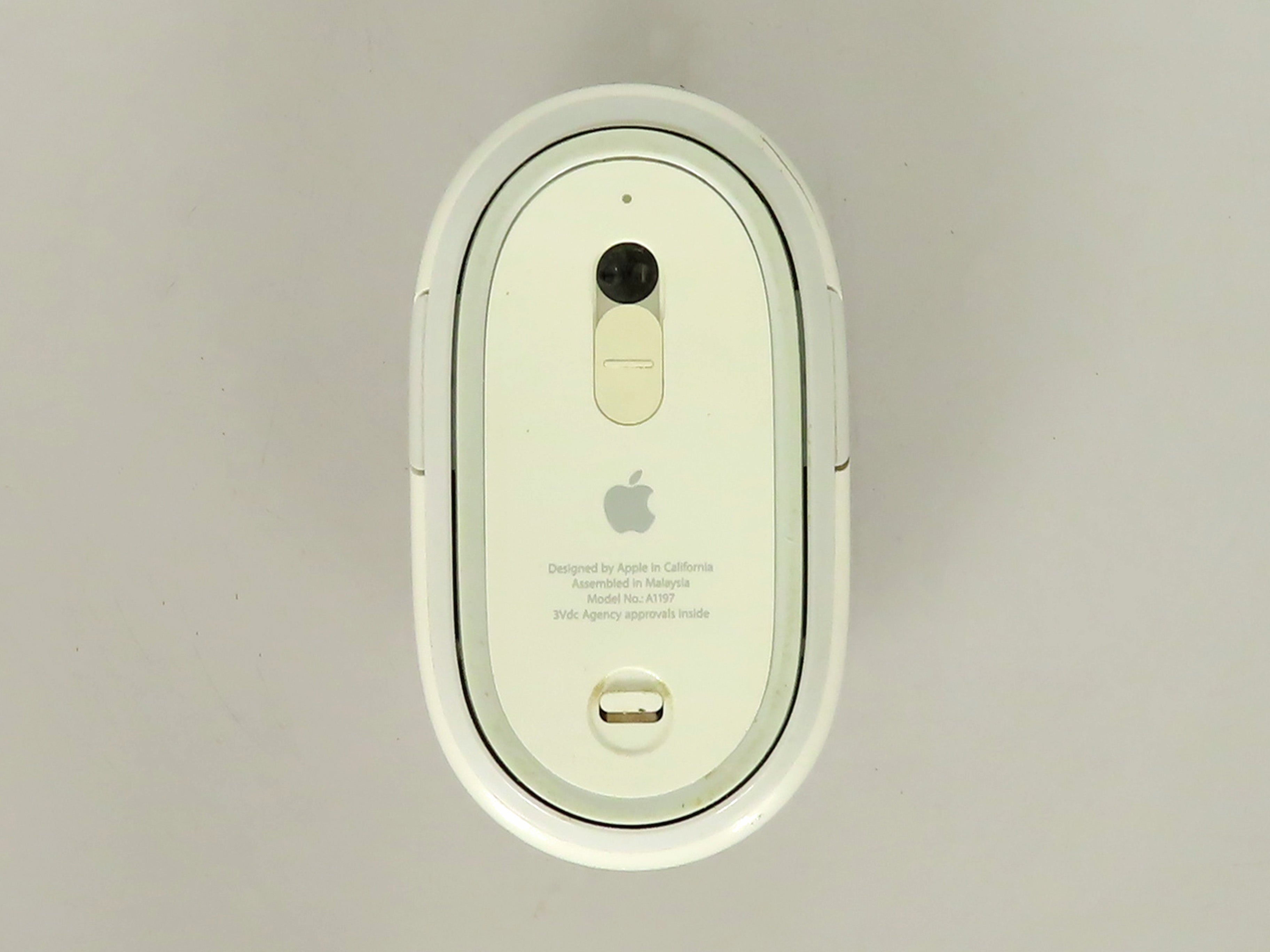 Apple Mighty Mouse A1197 Wireless Mouse