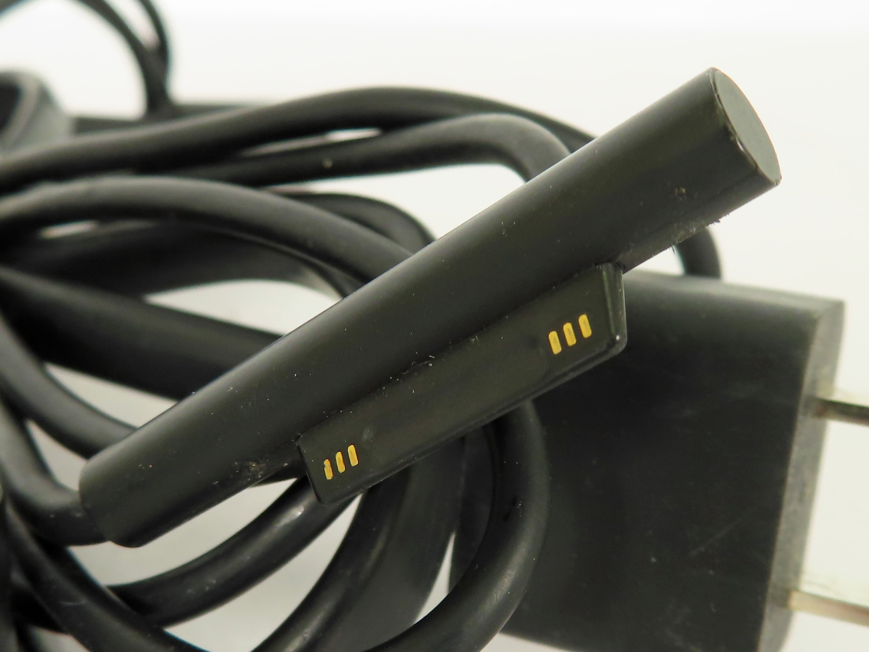Microsoft Surface Pro 31W Power Supply